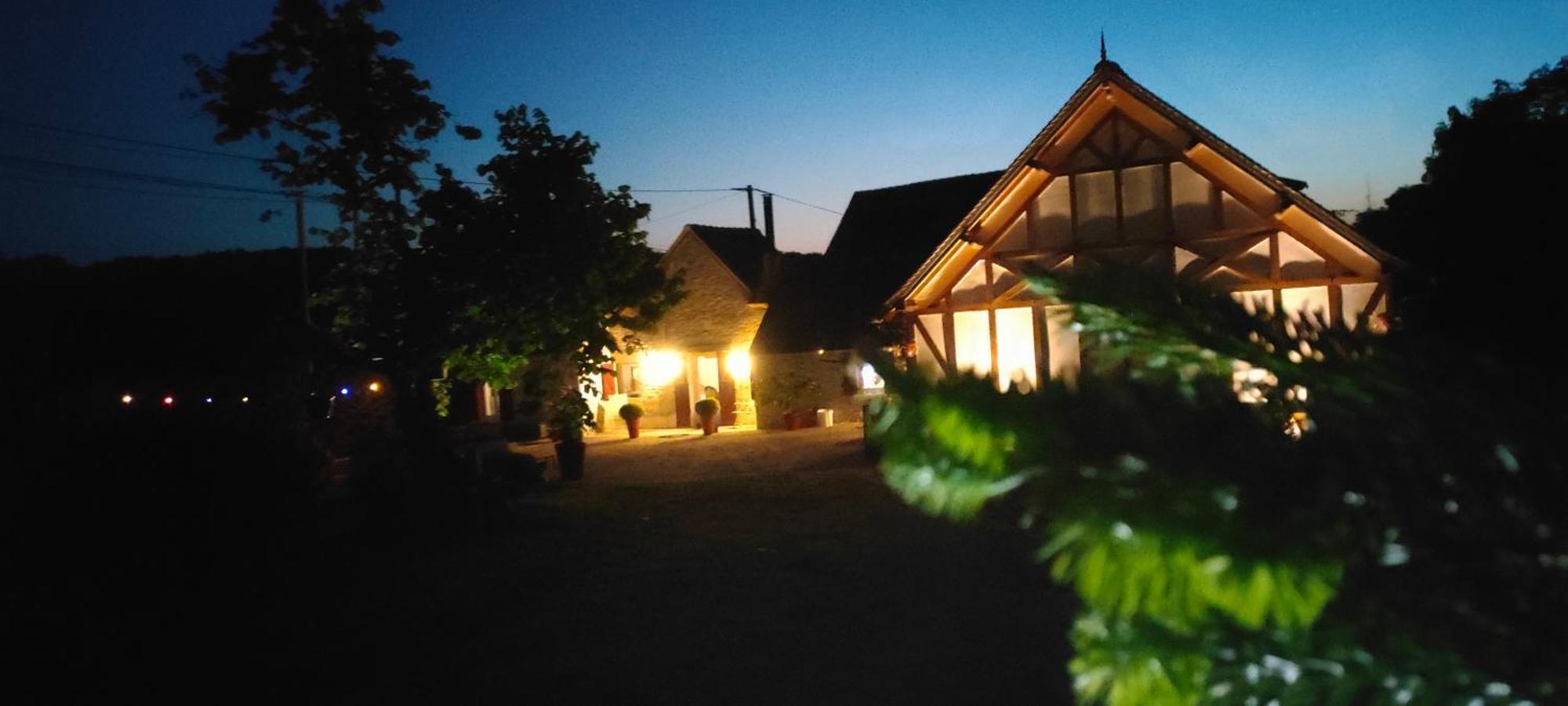 Les Lys Jolie Suite Parentale Privative Deux Adultes Avec Sdd Pertheville-Ners Luaran gambar