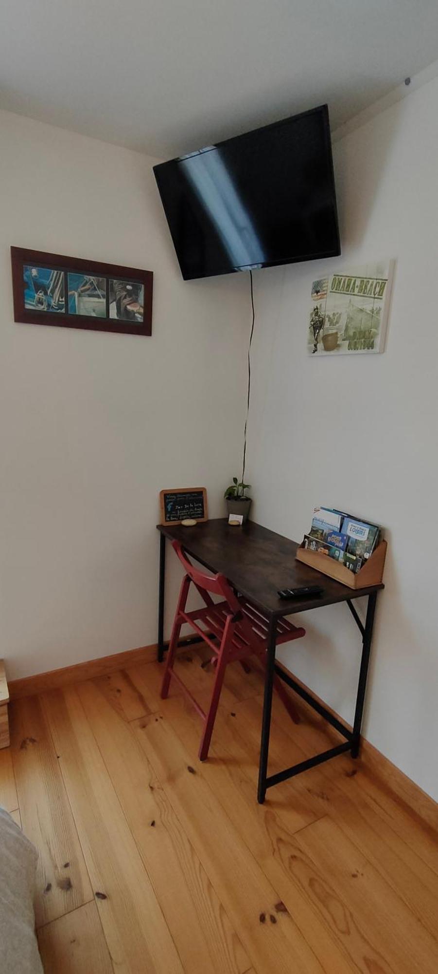 Les Lys Jolie Suite Parentale Privative Deux Adultes Avec Sdd Pertheville-Ners Luaran gambar